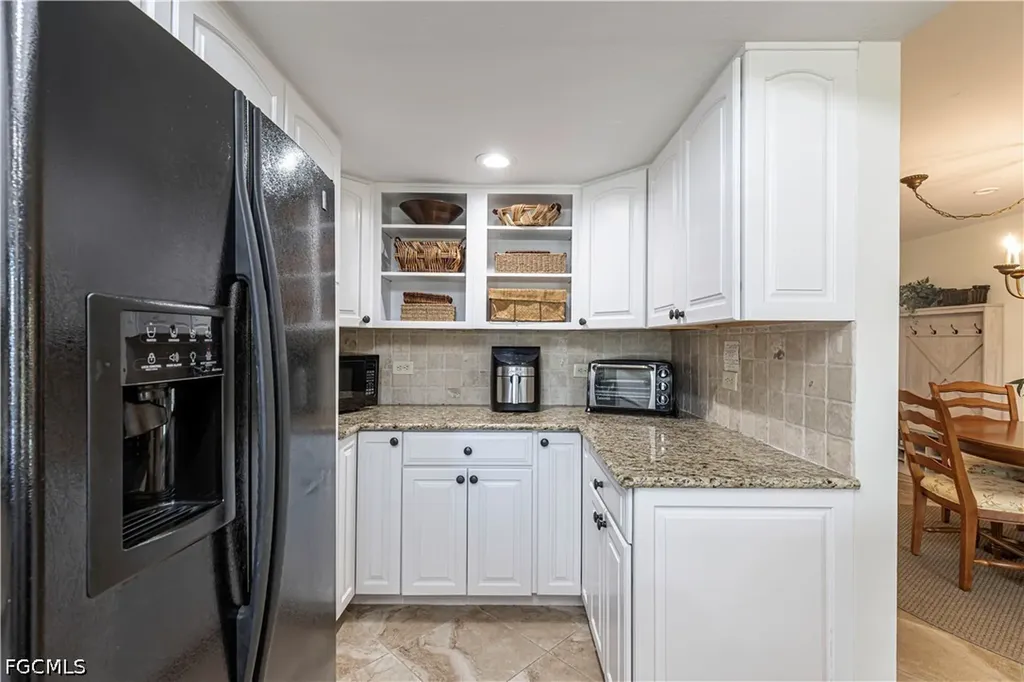 5950 Trailwinds Drive Fort Myers FL 33907