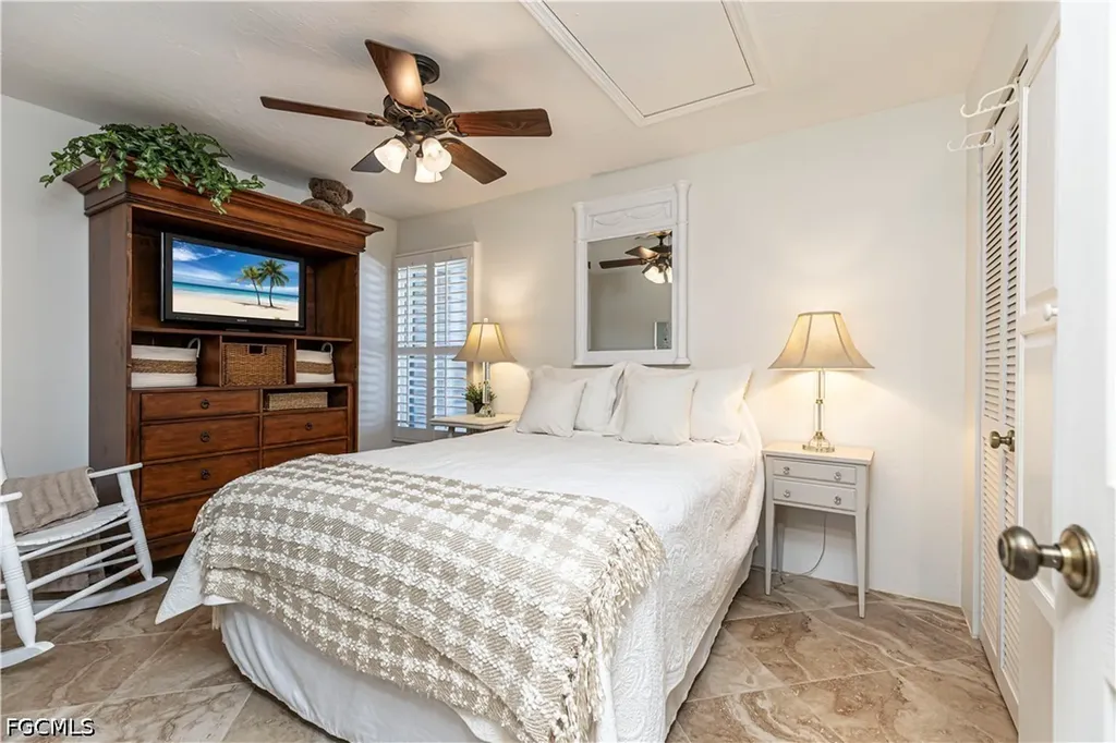 5950 Trailwinds Drive Fort Myers FL 33907