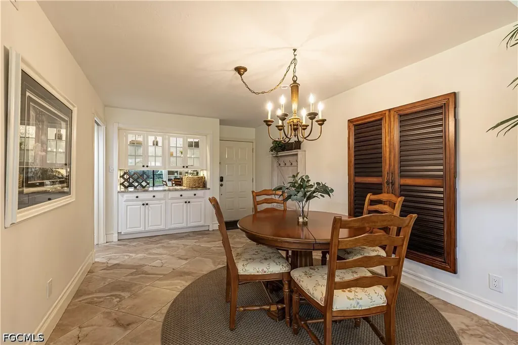 5950 Trailwinds Drive Fort Myers FL 33907