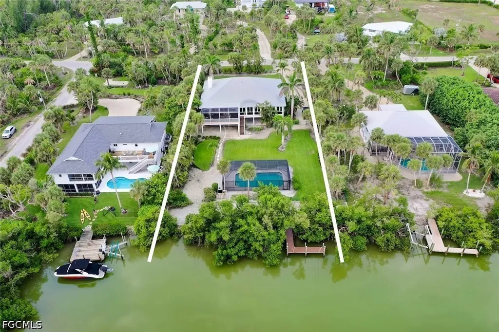 Sanibel FL, 6120 Henderson Road