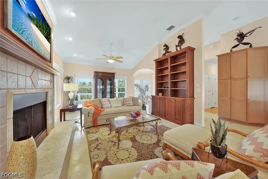 6120 Henderson Road Sanibel FL 33957