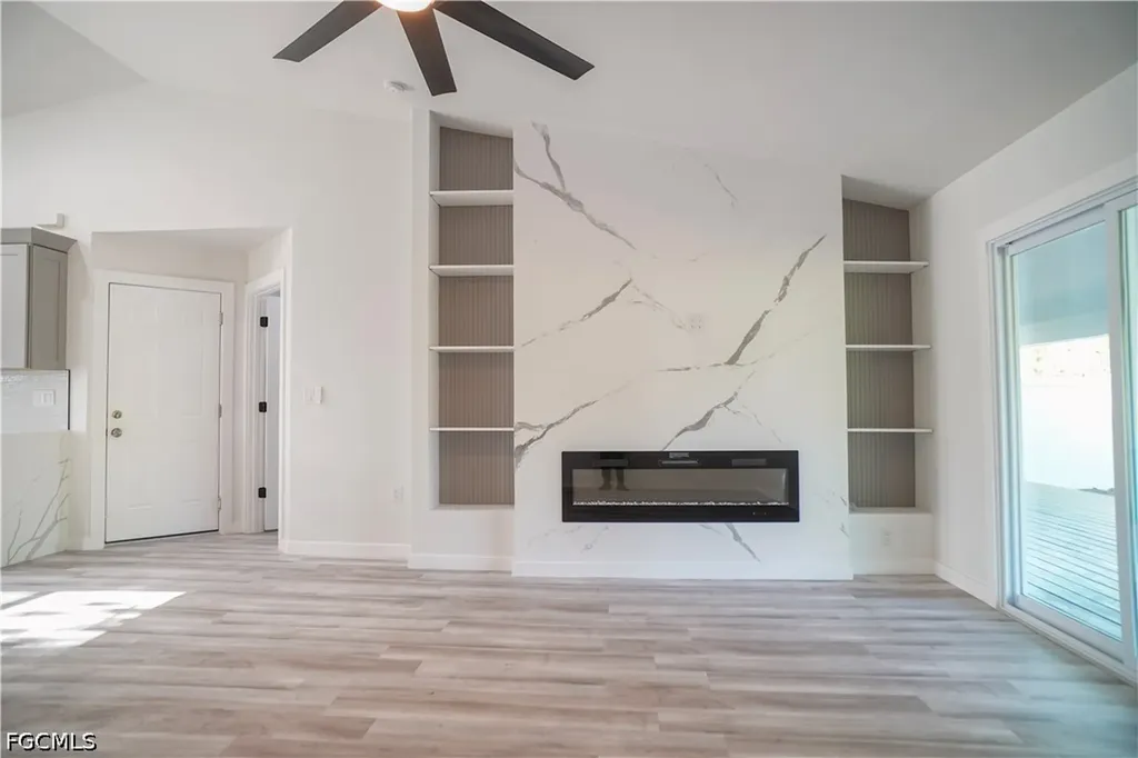 2801 Flora Avenue N Lehigh Acres FL 33971
