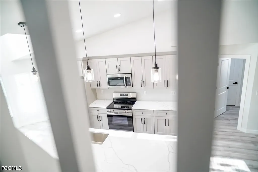 2801 Flora Avenue N Lehigh Acres FL 33971