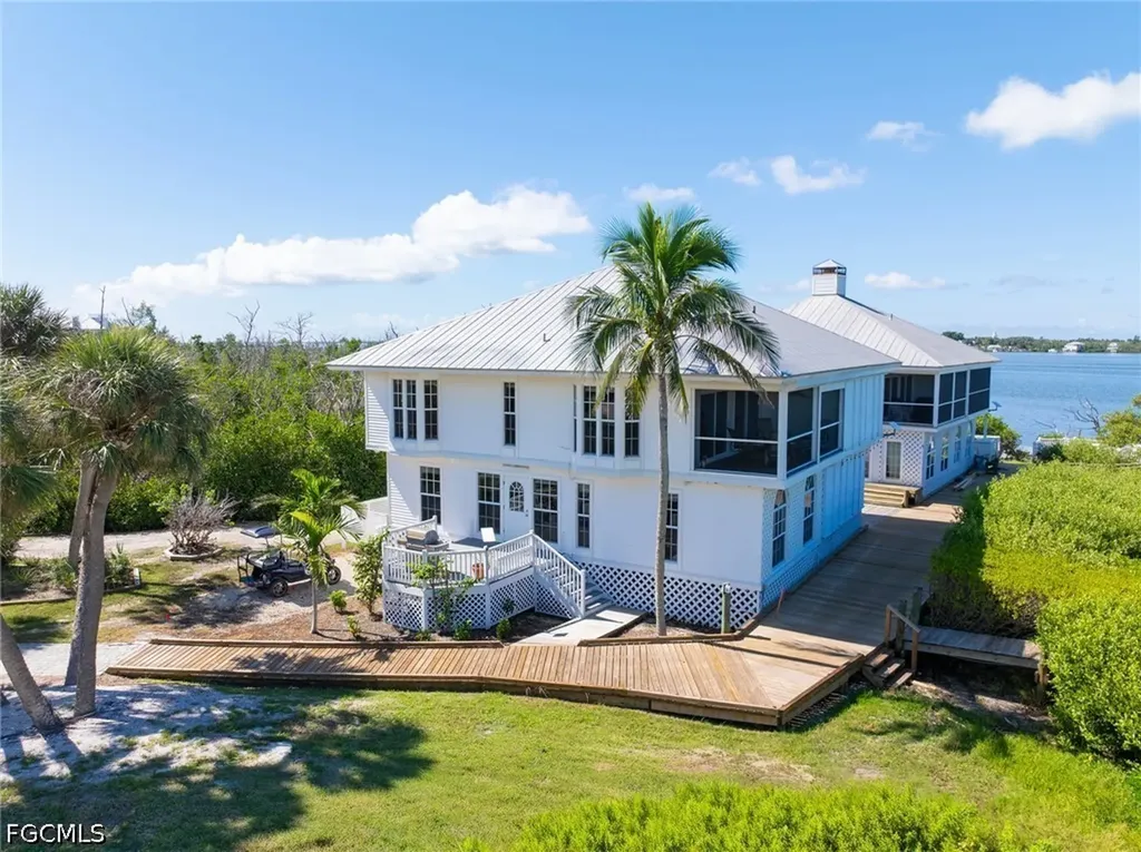 303 Useppa Useppa Island FL 33924