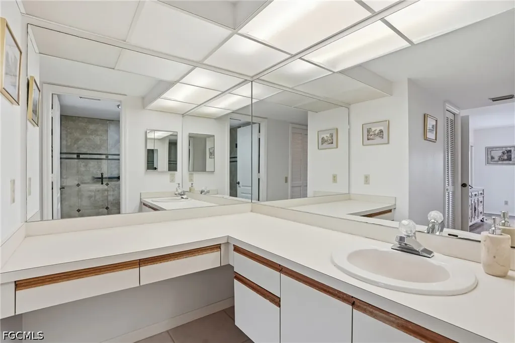 7300 Coventry Court Naples FL 34104