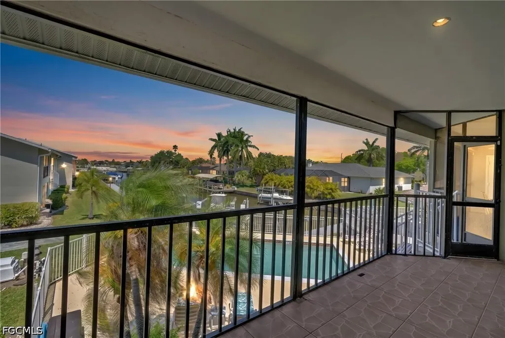 4708 SW 8th Place Cape Coral FL 33914