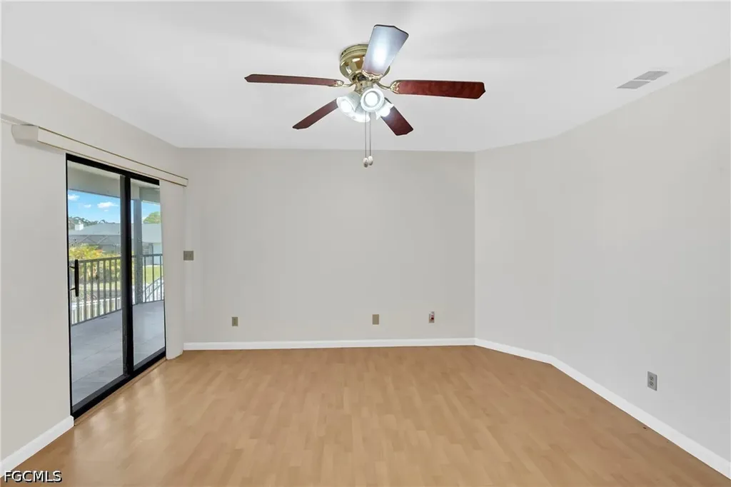 4708 SW 8th Place Cape Coral FL 33914