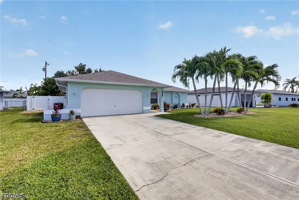1309 SE 37th Terrace Cape Coral FL 33904