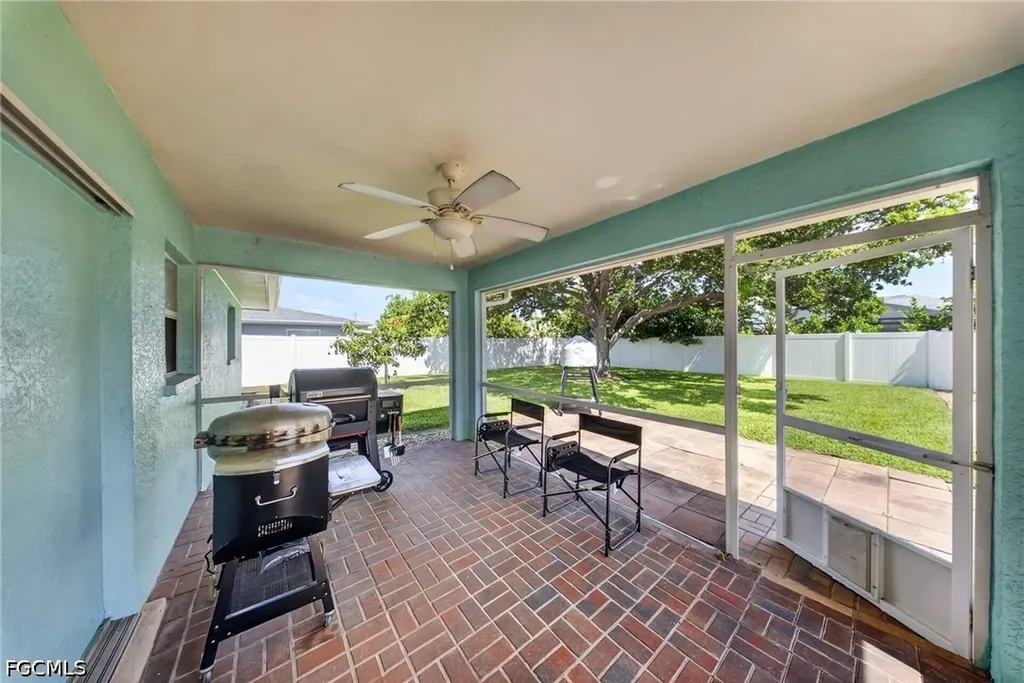 1309 SE 37th Terrace Cape Coral FL 33904