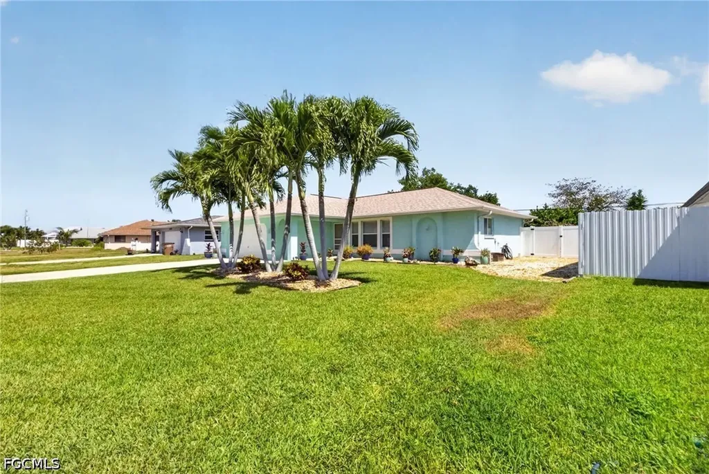 1309 SE 37th Terrace Cape Coral FL 33904