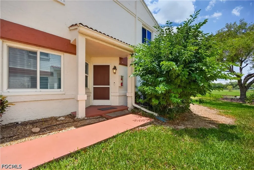 13190 Oakmont Drive Fort Myers FL 33907