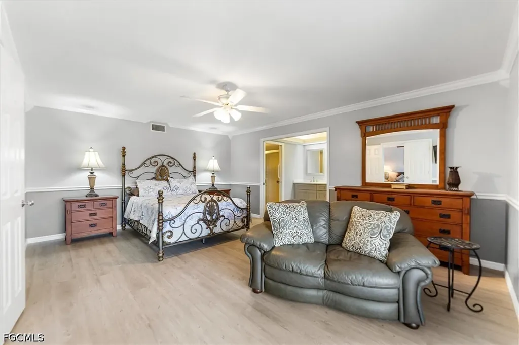 4634 SW 12th Place Cape Coral FL 33914