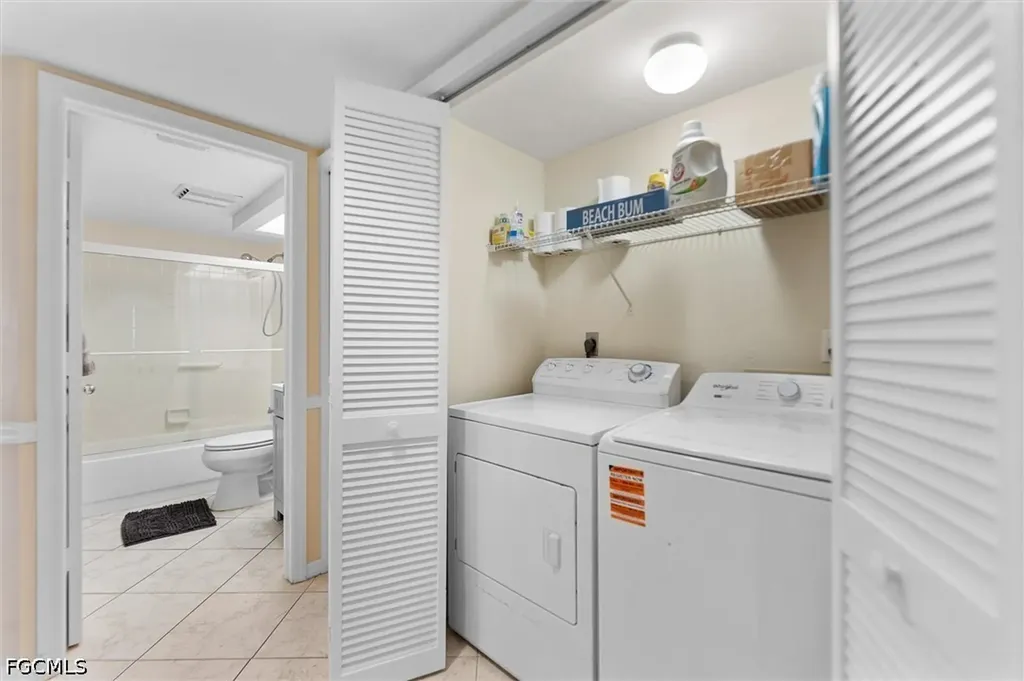 4634 SW 12th Place Cape Coral FL 33914