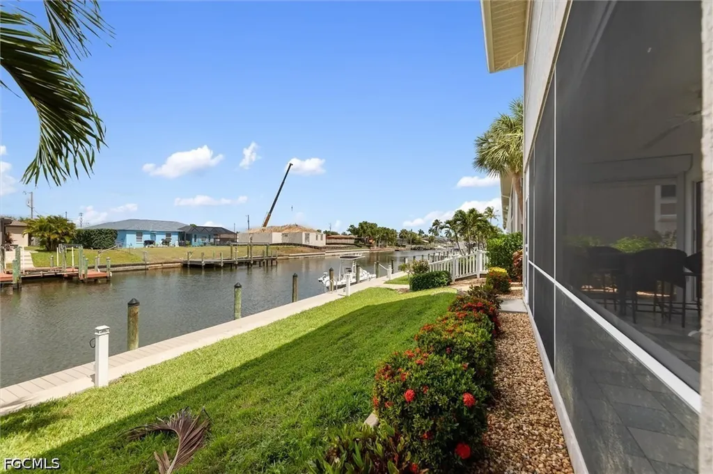 4634 SW 12th Place Cape Coral FL 33914
