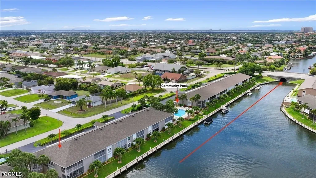 4634 SW 12th Place Cape Coral FL 33914