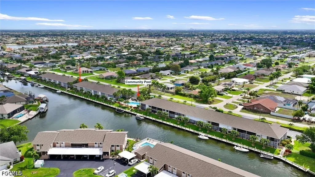 4634 SW 12th Place Cape Coral FL 33914