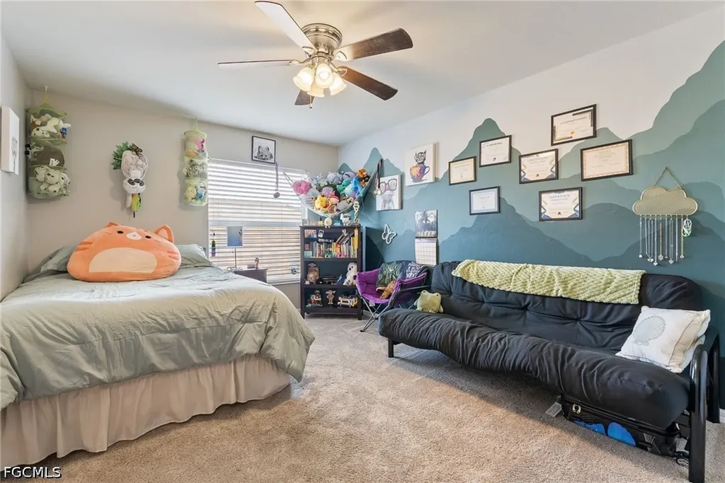 2489 Sutherland Court Cape Coral FL 33991