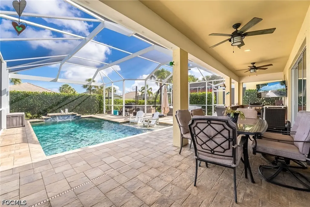 2489 Sutherland Court Cape Coral FL 33991