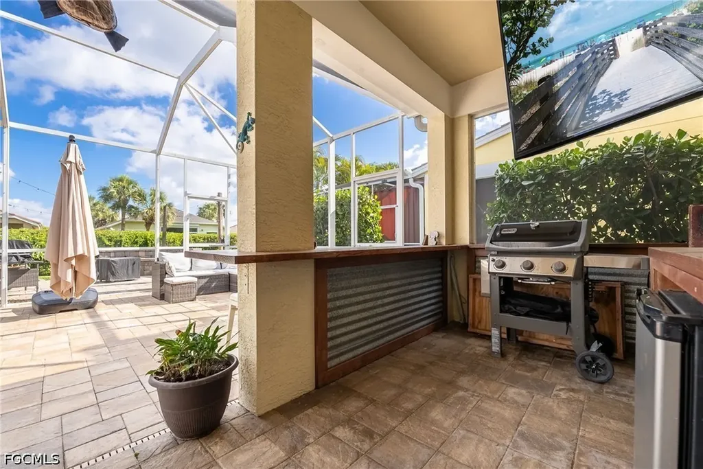 2489 Sutherland Court Cape Coral FL 33991