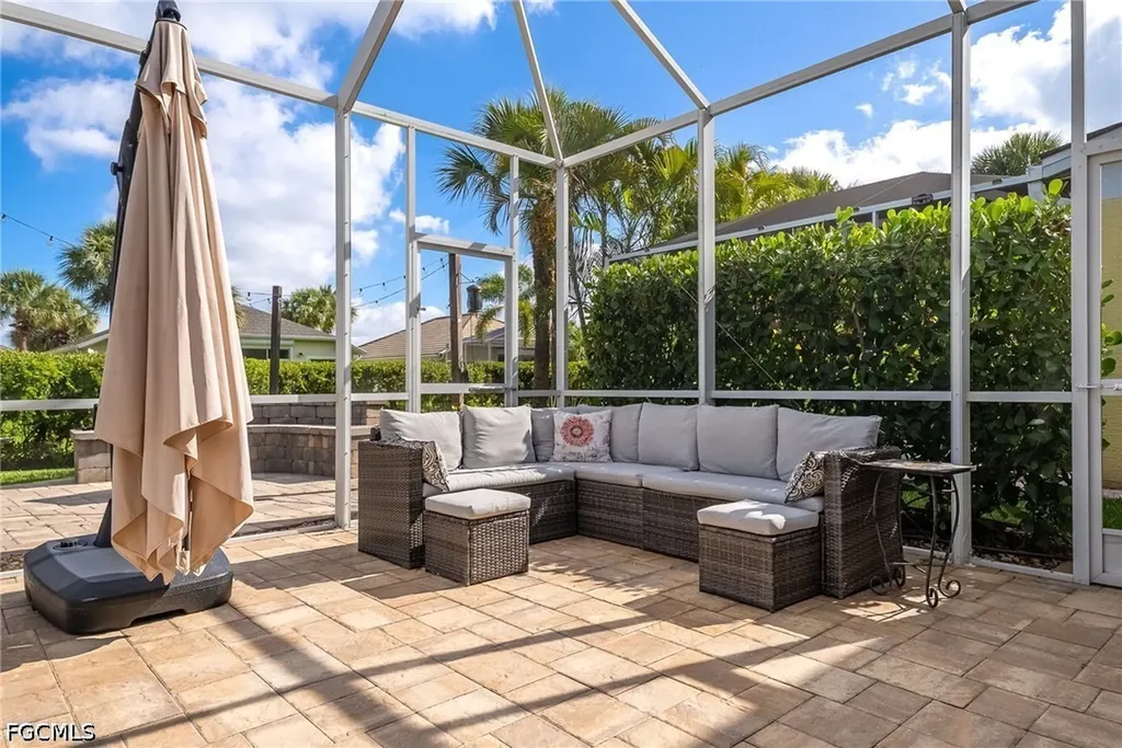 2489 Sutherland Court Cape Coral FL 33991