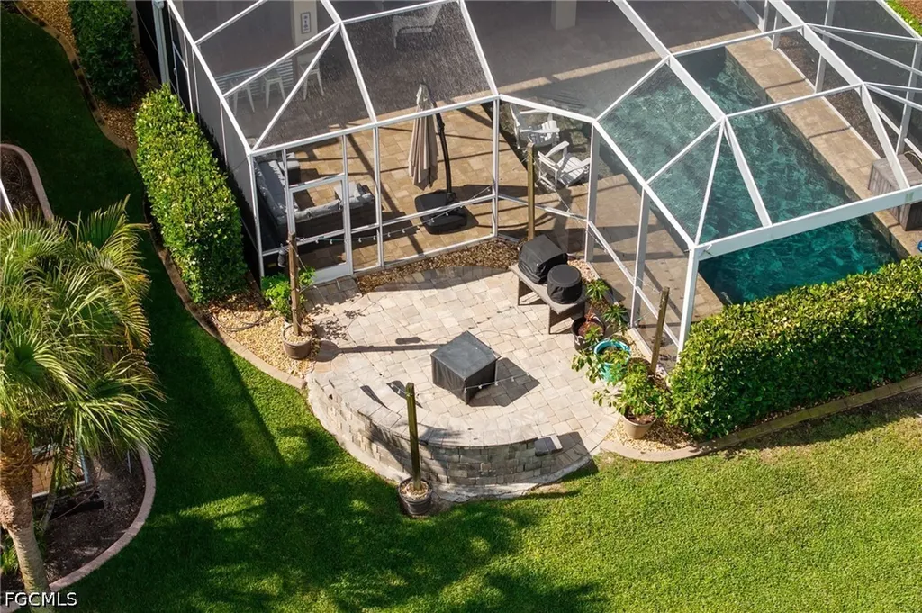 2489 Sutherland Court Cape Coral FL 33991