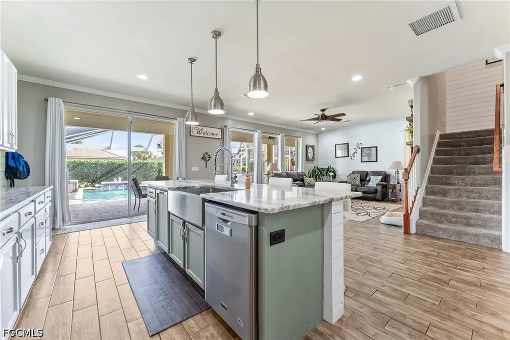 2489 Sutherland Court Cape Coral FL 33991