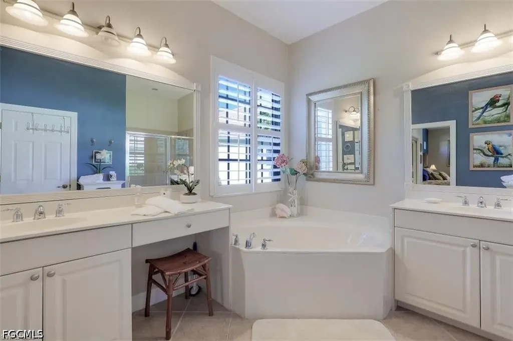 16156 Parque Lane Naples FL 34110