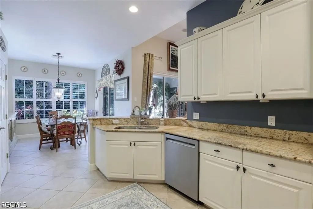 16156 Parque Lane Naples FL 34110