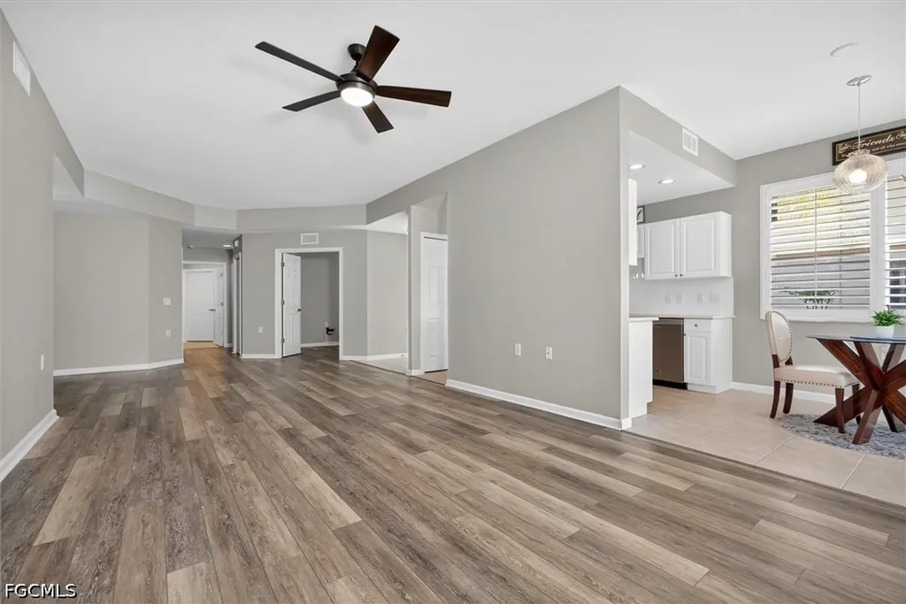 3111 Meandering Way Fort Myers FL 33905