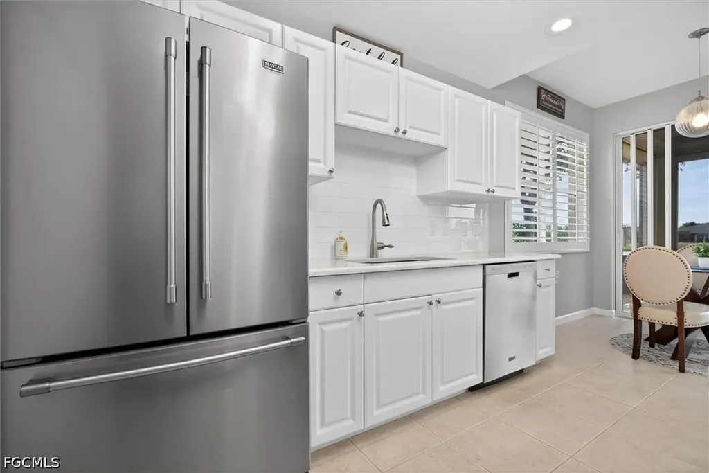 3111 Meandering Way Fort Myers FL 33905