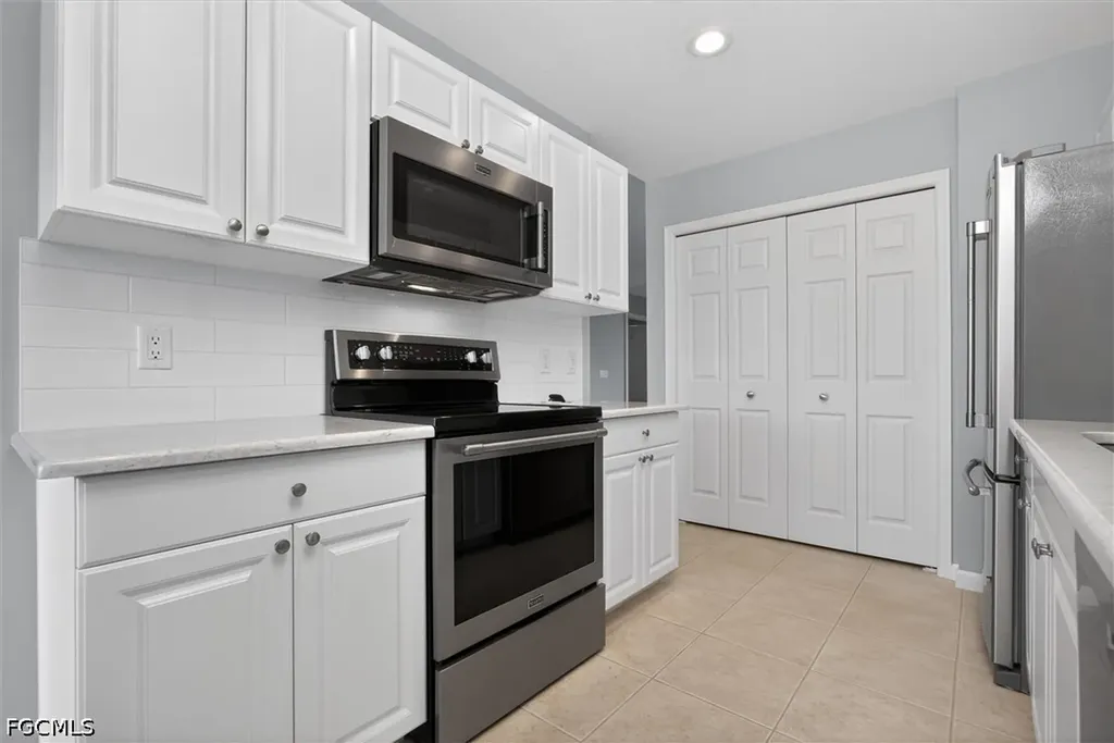 3111 Meandering Way Fort Myers FL 33905
