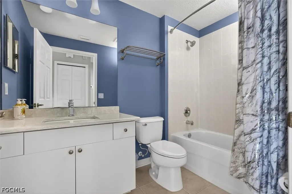 3111 Meandering Way Fort Myers FL 33905