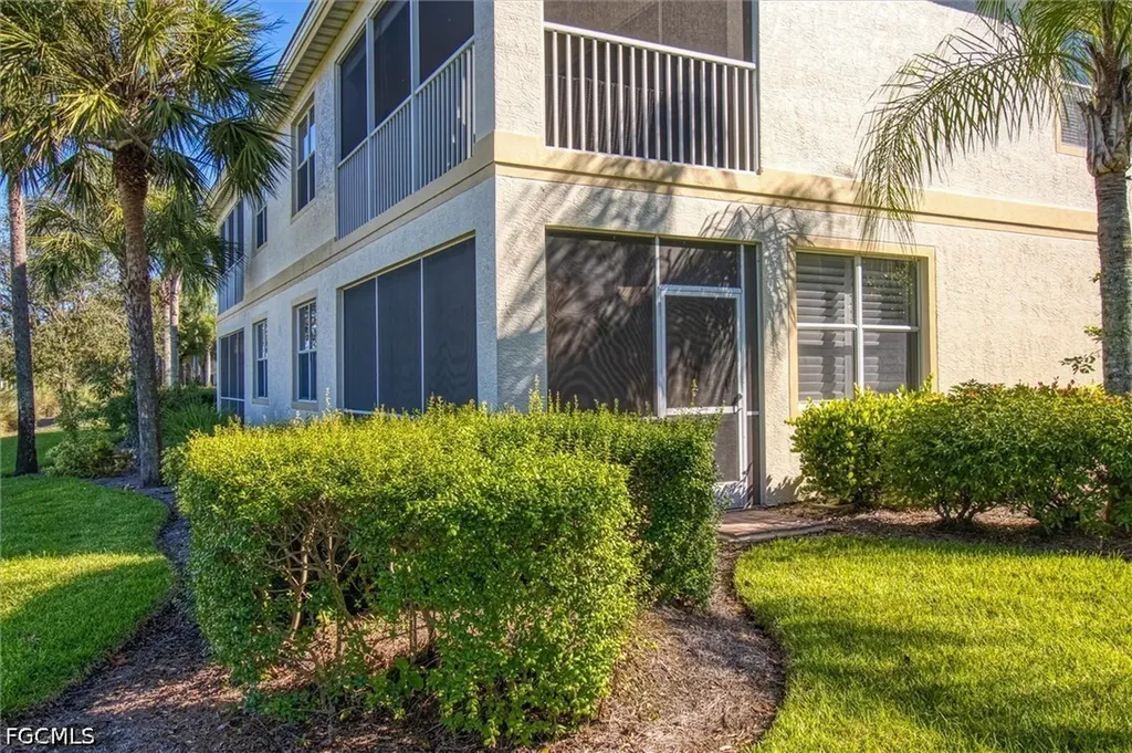 3111 Meandering Way Fort Myers FL 33905