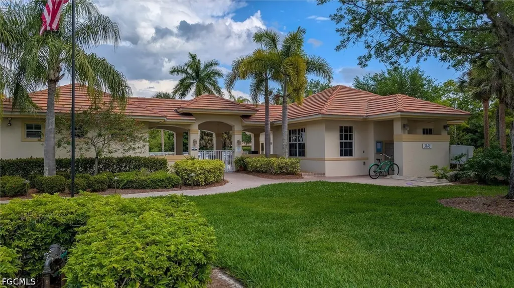 3111 Meandering Way Fort Myers FL 33905