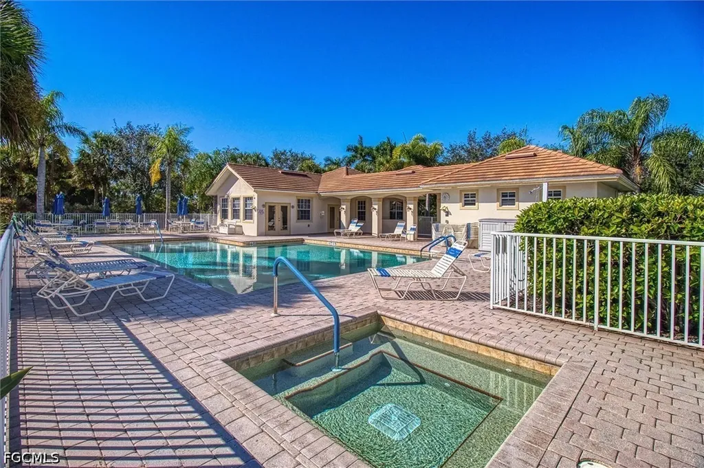 3111 Meandering Way Fort Myers FL 33905
