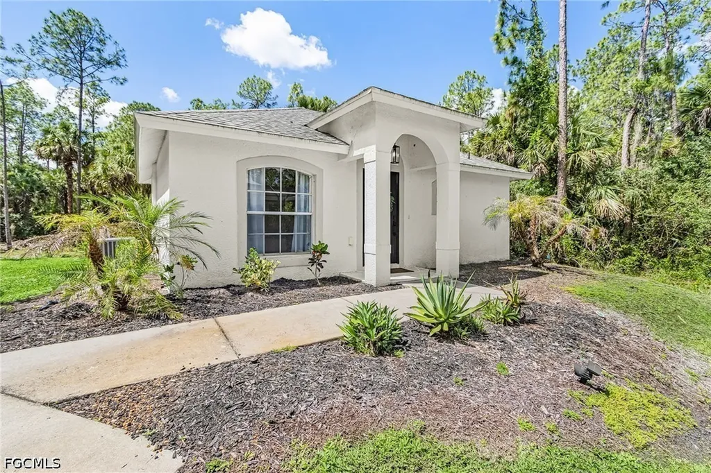 4730 16th Avenue SE Naples FL 34117