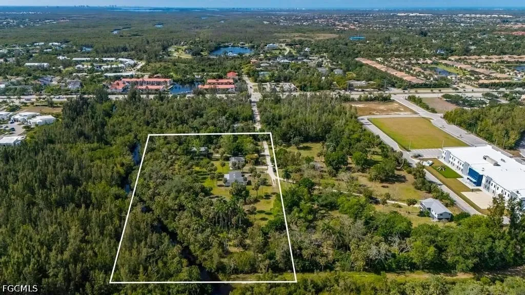 7046/7058 Maida Lane Fort Myers FL 33907