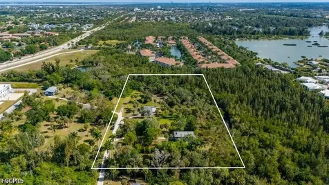 7046/7058 Maida Lane Fort Myers FL 33907