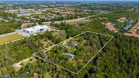 7046/7058 Maida Lane Fort Myers FL 33907