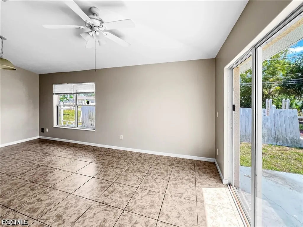 2130 NE 8th Place Cape Coral FL 33909