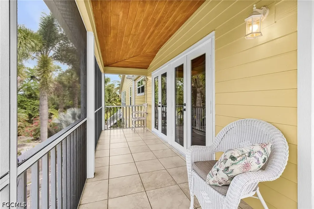 14221 Clubhouse Drive Bokeelia FL 33922