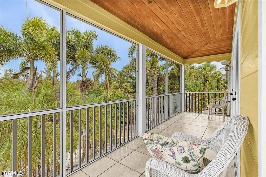 14221 Clubhouse Drive Bokeelia FL 33922