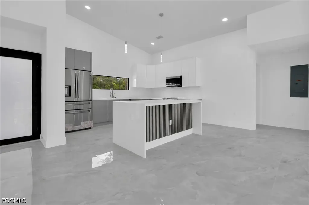 1006 Macy Street E Lehigh Acres FL 33974