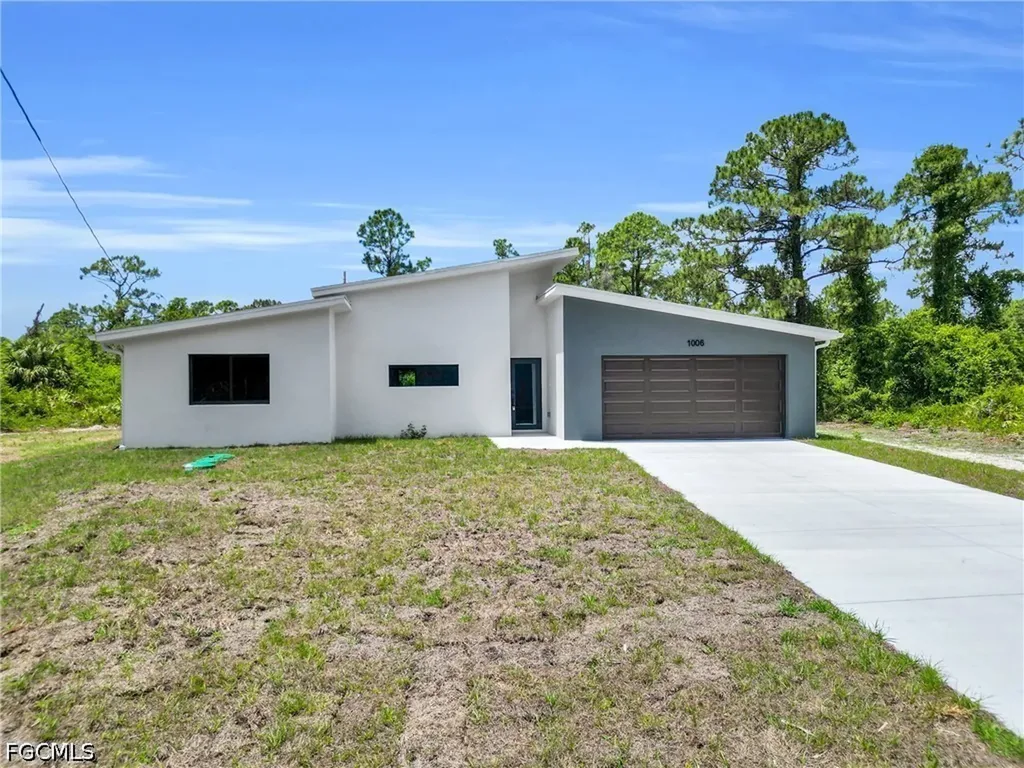 1006 Macy Street E Lehigh Acres FL 33974