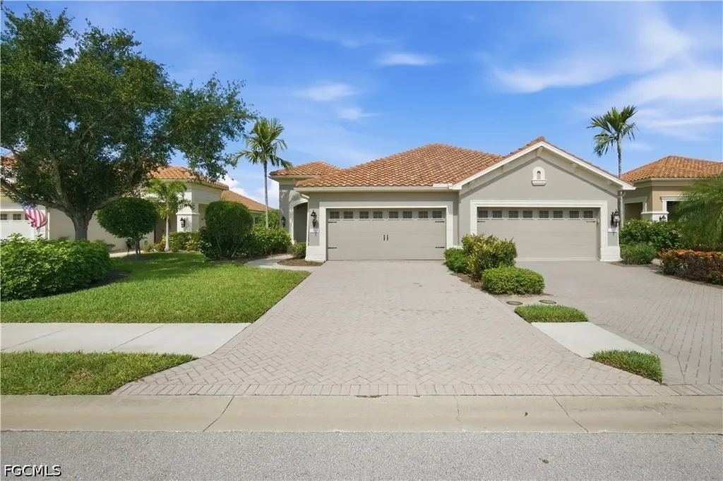 4629 Waterscape Lane Fort Myers FL 33966