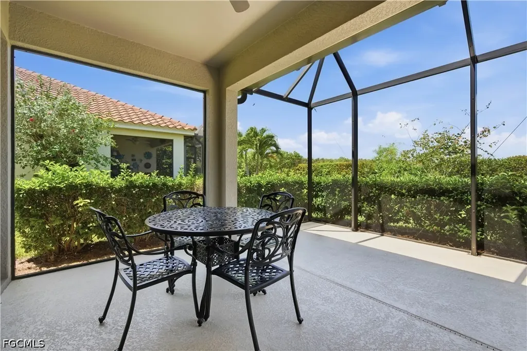4629 Waterscape Lane Fort Myers FL 33966