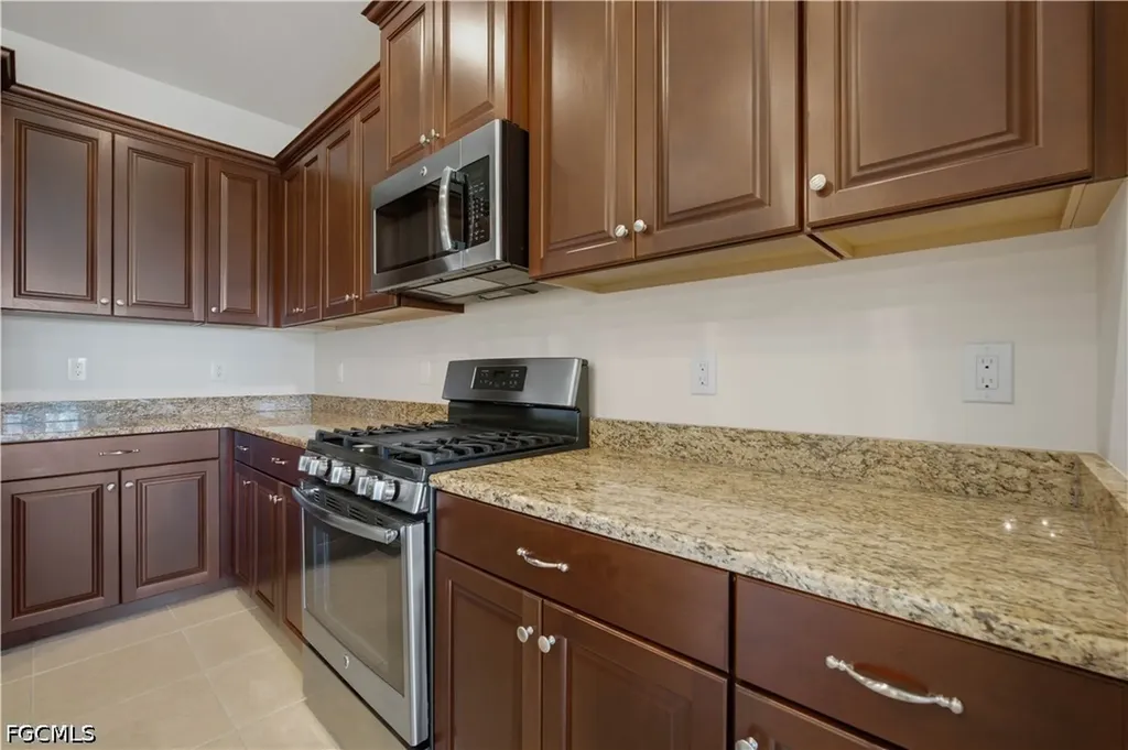 4629 Waterscape Lane Fort Myers FL 33966