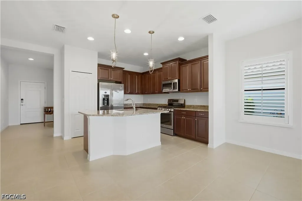 4629 Waterscape Lane Fort Myers FL 33966