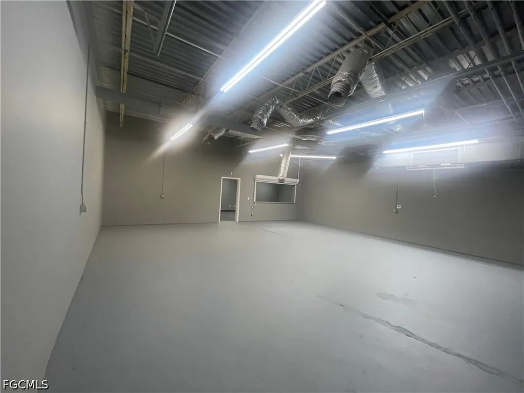 1423 SE 10th Street Cape Coral FL 33990