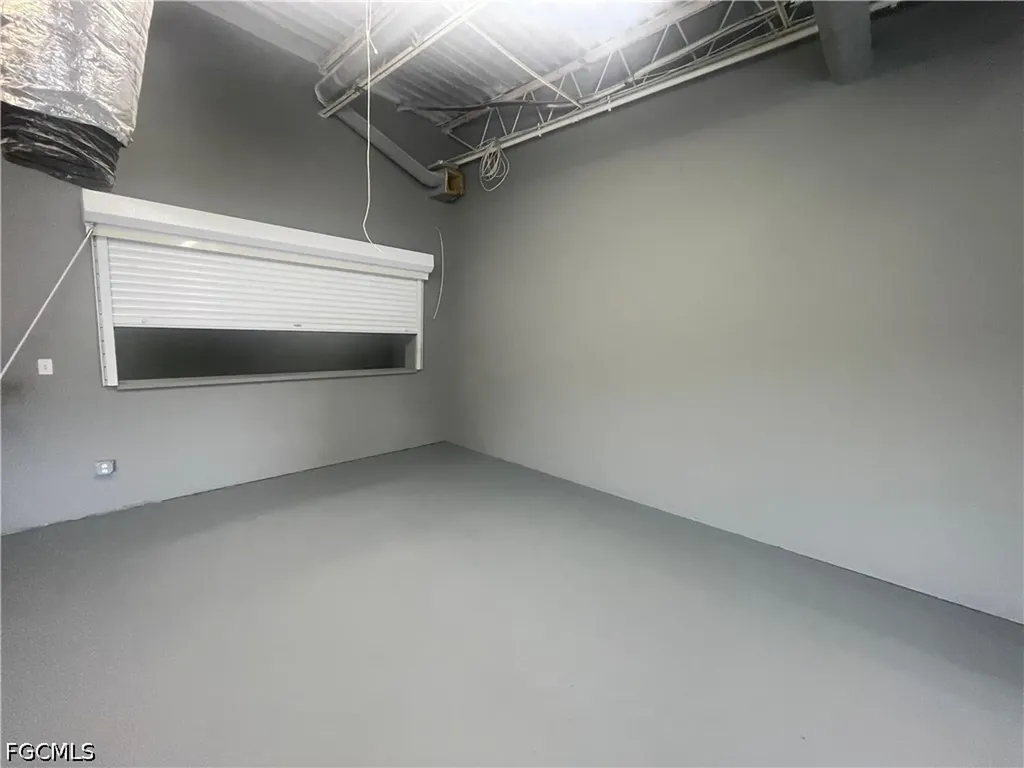 1423 SE 10th Street Cape Coral FL 33990